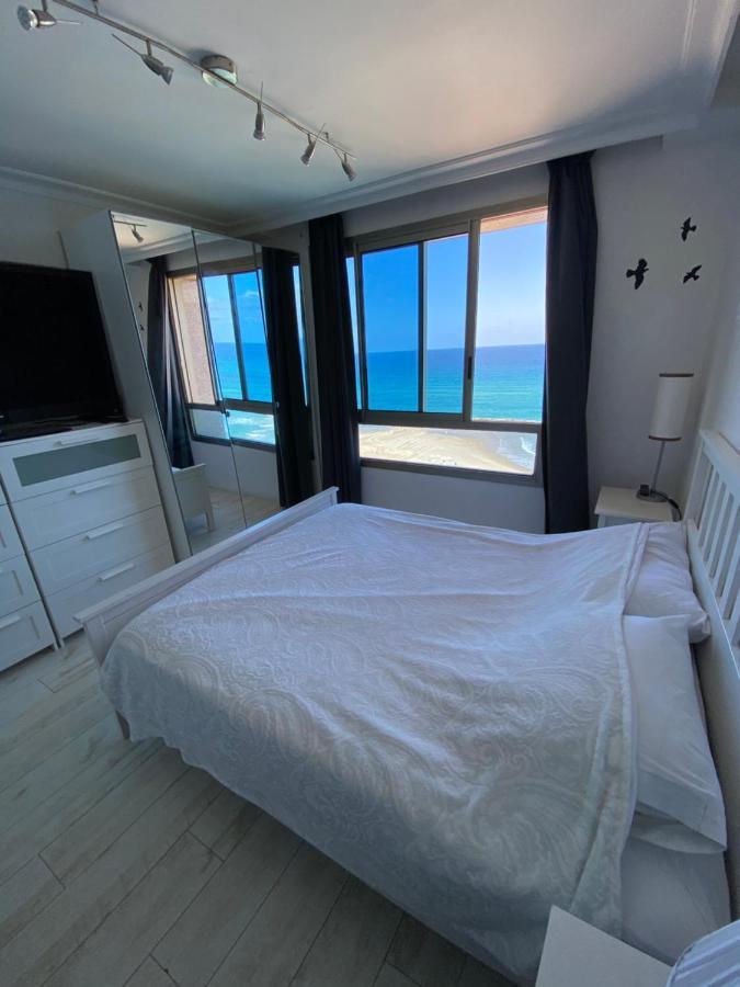 Haifa Almog Vip Hotel Sea View Apartments Екстериор снимка