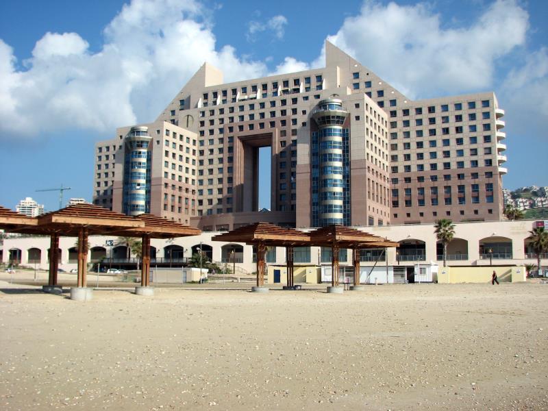 Haifa Almog Vip Hotel Sea View Apartments Екстериор снимка