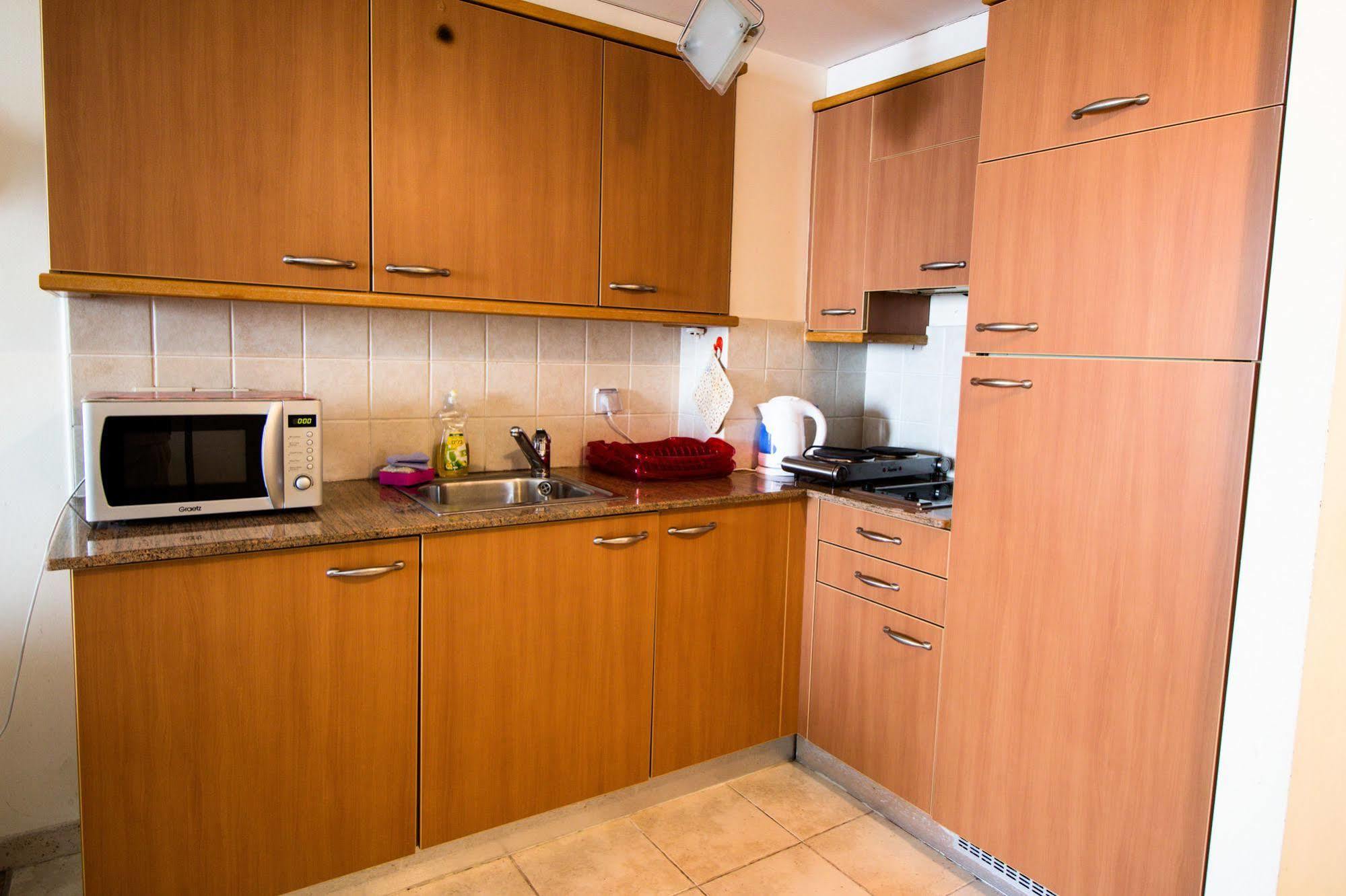Haifa Almog Vip Hotel Sea View Apartments Екстериор снимка